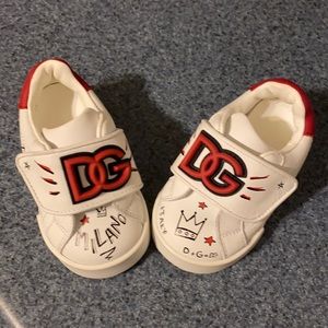 I’m selling my baby boys dolce & Cabana sneakers practically brand new wore once